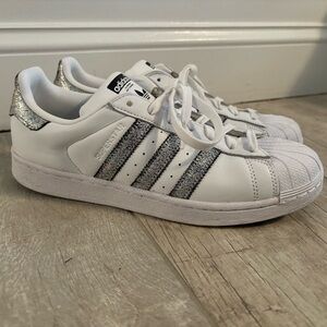Adidas superstar size 9 metallic stripe